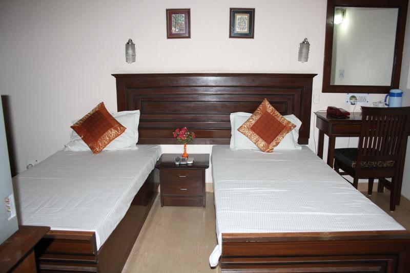 Jeraths Villa Bed And Breakfast Delhi  Eksteriør billede